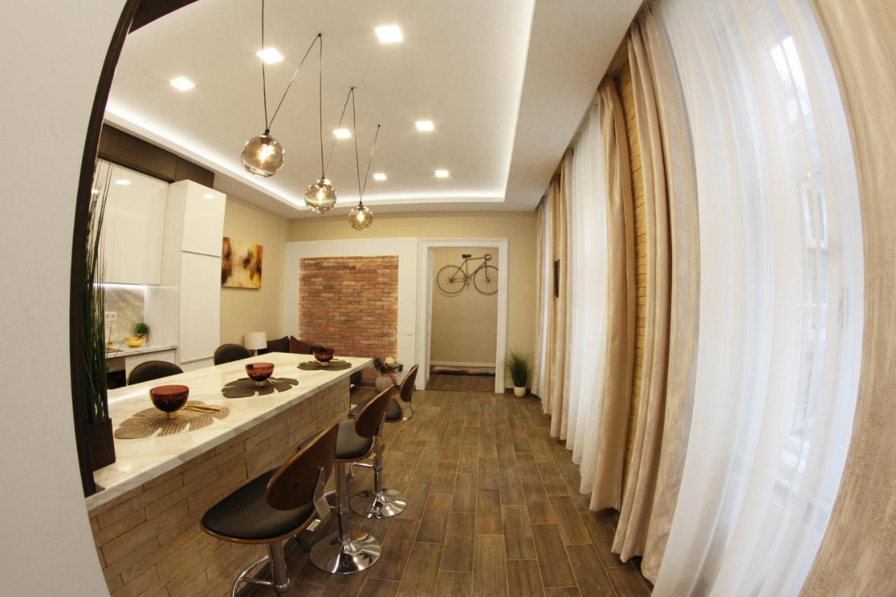 Luxus Design Elisabeth Apartment In The Center Budapest Ngoại thất bức ảnh
